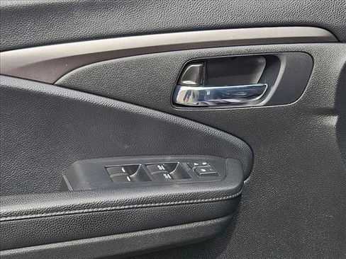 Used 2021 Honda Passport Sport image 11