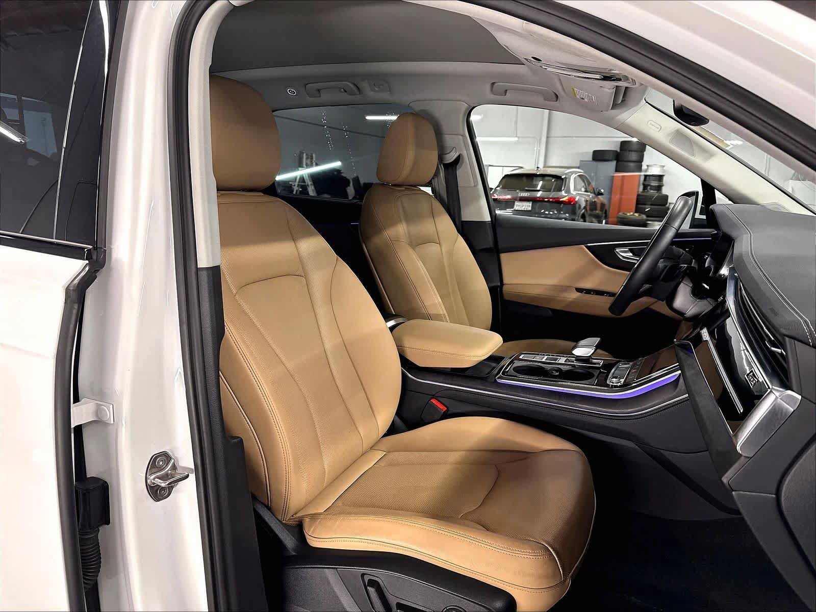 Certified 2023 Audi Q7 3.0T Premium Plus AWD/4WD image 10
