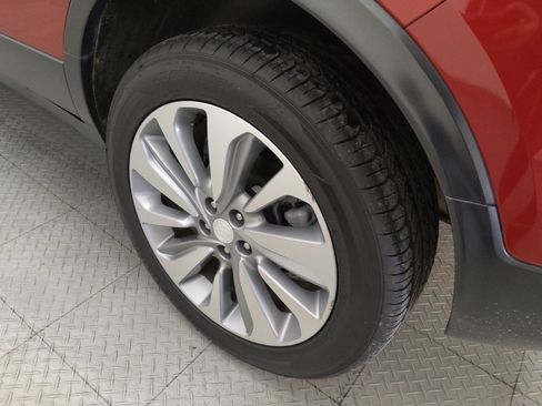 Used 2018 Buick Encore Preferred image 31