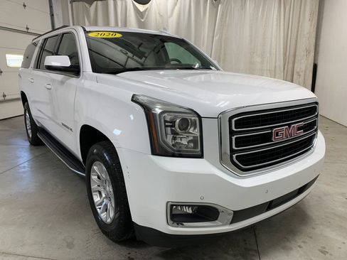 Used 2020 GMC Yukon XL SLT w/ Open Road Package AWD/4WD image 2
