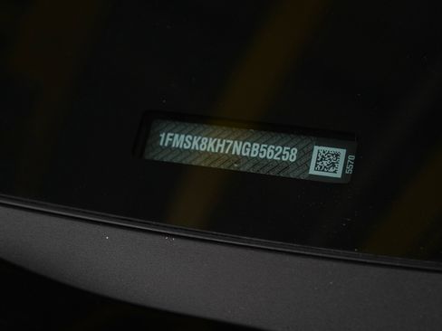 Used 2022 Ford Explorer ST-Line w/ Class IV Trailer Tow Package image 26