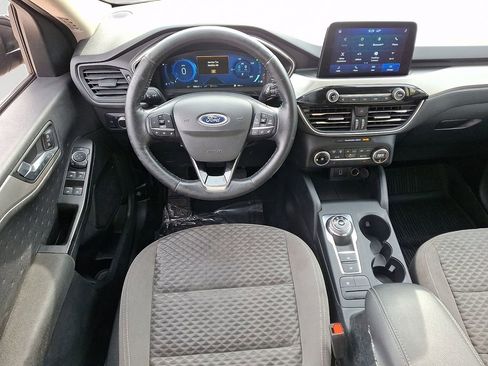 Used 2020 Ford Escape SE Sport image 12