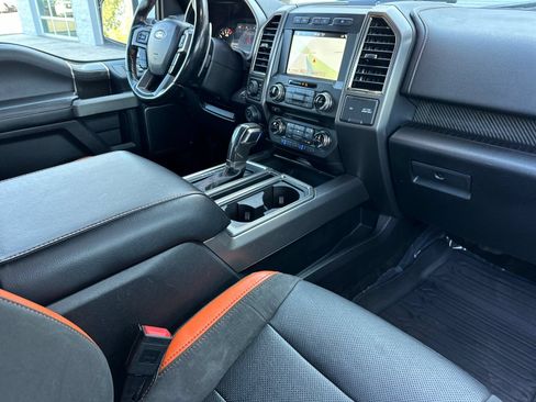 Used 2018 Ford F150 Raptor w/ Equipment Group 802A Luxury AWD/4WD image 14