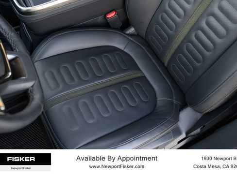 Used 2023 Rivian R1S Adventure image 13