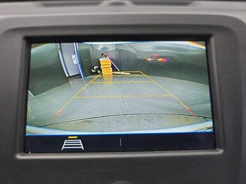 Used 2019 Chevrolet Equinox LT image 27