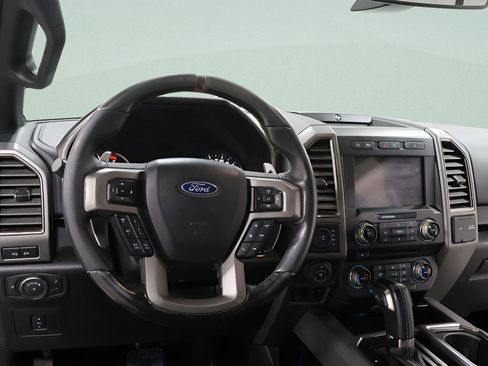 Used 2018 Ford F150 Raptor w/ Equipment Group 802A Luxury image 9