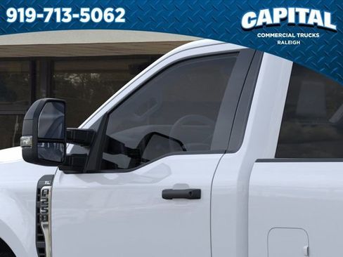 New 2026 Ford F250 XL w/ XL Chrome Package RWD image 20