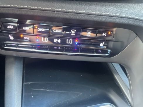 Used 2022 Buick Envision Preferred image 26