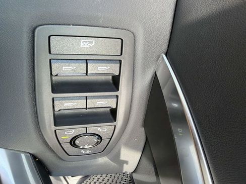 Used 2025 BMW X1 xDrive28i AWD/4WD image 8