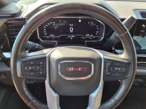 Used 2022 GMC Sierra 1500 SLT image 10