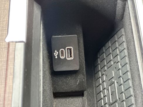Used 2025 Lincoln Navigator Reserve AWD/4WD image 38