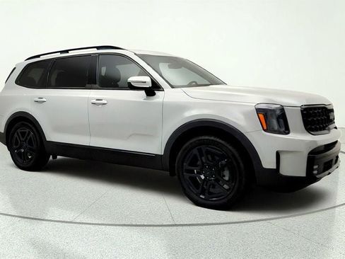 Used 2025 Kia Telluride SX Prestige X-Line AWD/4WD image 3