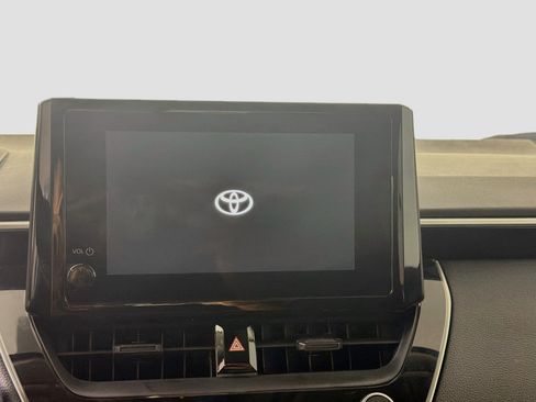 Used 2026 Toyota Corolla LE FWD image 19