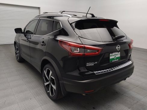 Used 2022 Nissan Rogue Sport SL AWD/4WD image 5