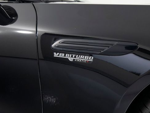 Used 2022 Mercedes-Benz SL 63 AMG 4MATIC image 41
