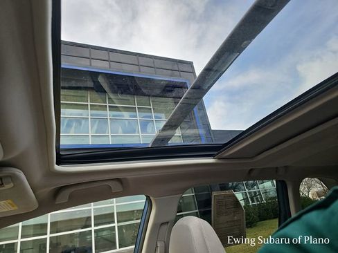 Used 2020 Subaru Forester Premium image 21