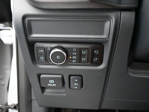 New 2025 Ford F150 Platinum w/ Equipment Group 702A High image 16