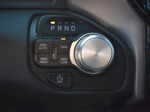 Used 2024 RAM 1500 Laramie AWD/4WD image 31
