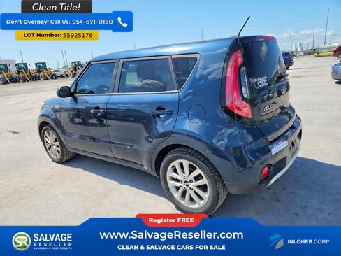 Used 2018 Kia Soul + FWD image 3