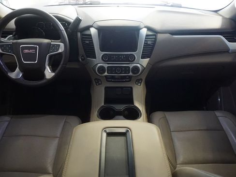 Used 2019 GMC Yukon XL SLT w/ Open Road Package RWD image 29
