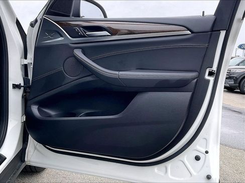 Used 2022 BMW X3 xDrive30i AWD/4WD image 11