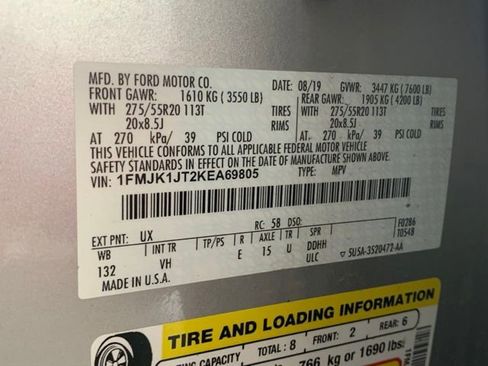 Used 2019 Ford Expedition Max XLT w/ Equipment Group 202A AWD/4WD image 40