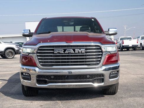 Certified 2025 RAM 1500 Laramie AWD/4WD image 8