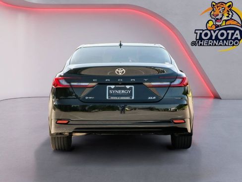 Used 2026 Toyota Camry XLE FWD image 6