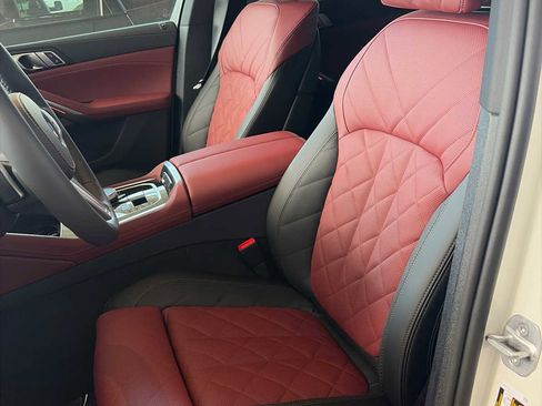 New 2026 BMW X6 xDrive40i w/ Climate Comfort Package image 12