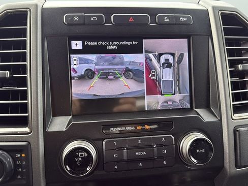 Used 2019 Ford F150 Raptor w/ Equipment Group 802A Luxury image 19