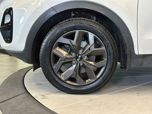 Used 2022 Kia Sportage LX w/ LX AWD Value Edition Package image 24