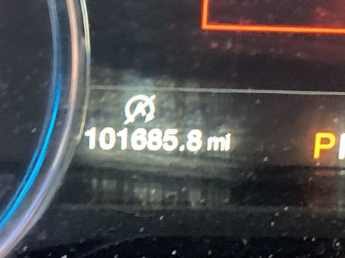 Used 2018 Ford F150 Lariat w/ Equipment Group 502A Luxury AWD/4WD image 12