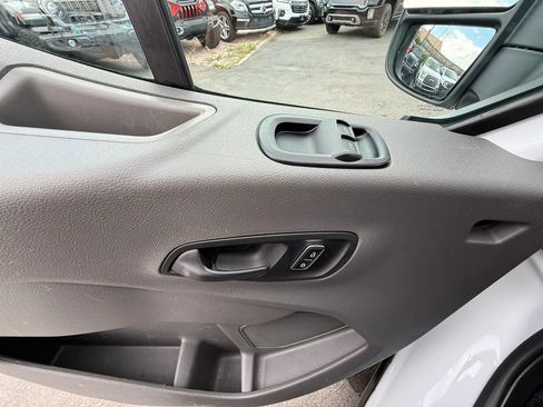 Used 2023 Ford Transit 250 148 High Roof RWD image 17