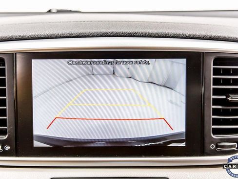 Used 2022 Kia Sportage LX image 15