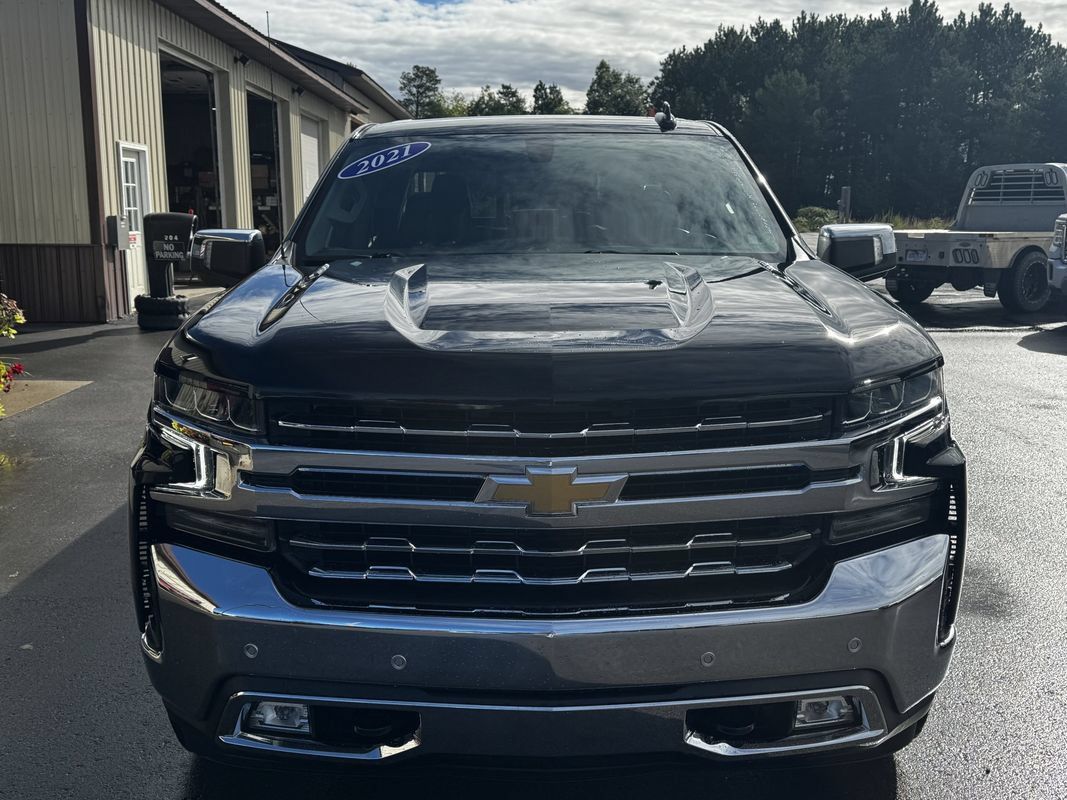 Used 2021 Chevrolet Silverado 1500 LTZ AWD/4WD image 9