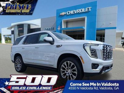 New 2026 GMC Yukon Denali w/ Sun & Power Step Package