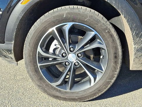 Used 2023 Buick Encore GX Select image 9