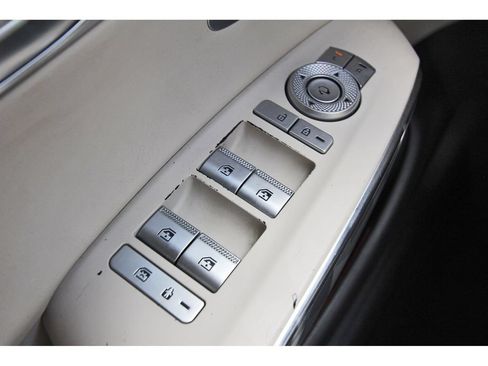 Used 2022 Genesis GV70 3.5T Sport w/ Sport Advanced Package AWD/4WD image 24