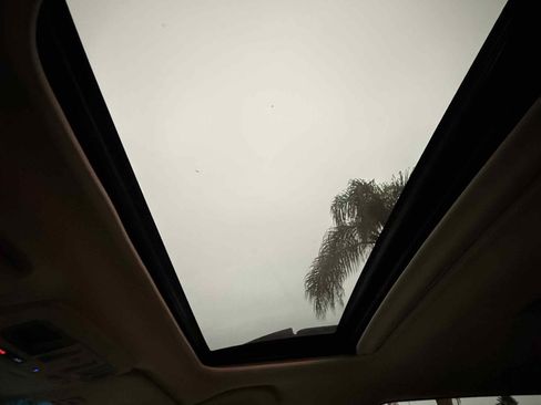 Used 2016 Subaru Outback 2.5i Limited image 66