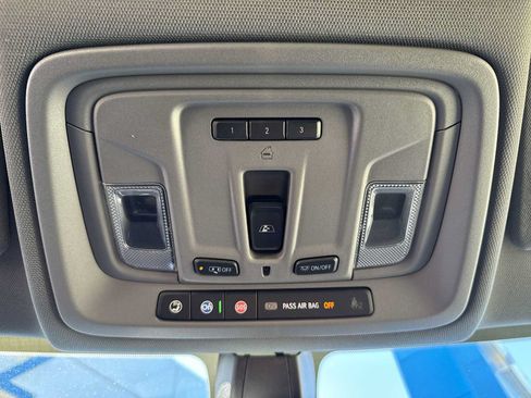 Certified 2020 Chevrolet Silverado 1500 RST AWD/4WD image 34