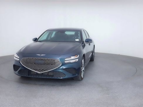 Used 2025 Genesis G70 2.5T image 49