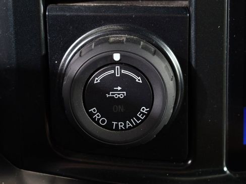 Used 2023 Ford F350 Lariat w/ Lariat Ultimate Package AWD/4WD image 30