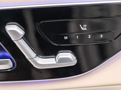 Certified 2023 Mercedes-Benz GLC 300 4MATIC image 28