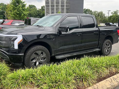 Used 2023 Ford F150 Lightning Lariat w/ Equipment Group 511A High AWD/4WD image 3