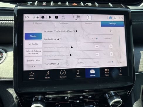 New 2024 Jeep Grand Cherokee Overland w/ Trailer Tow Package image 16