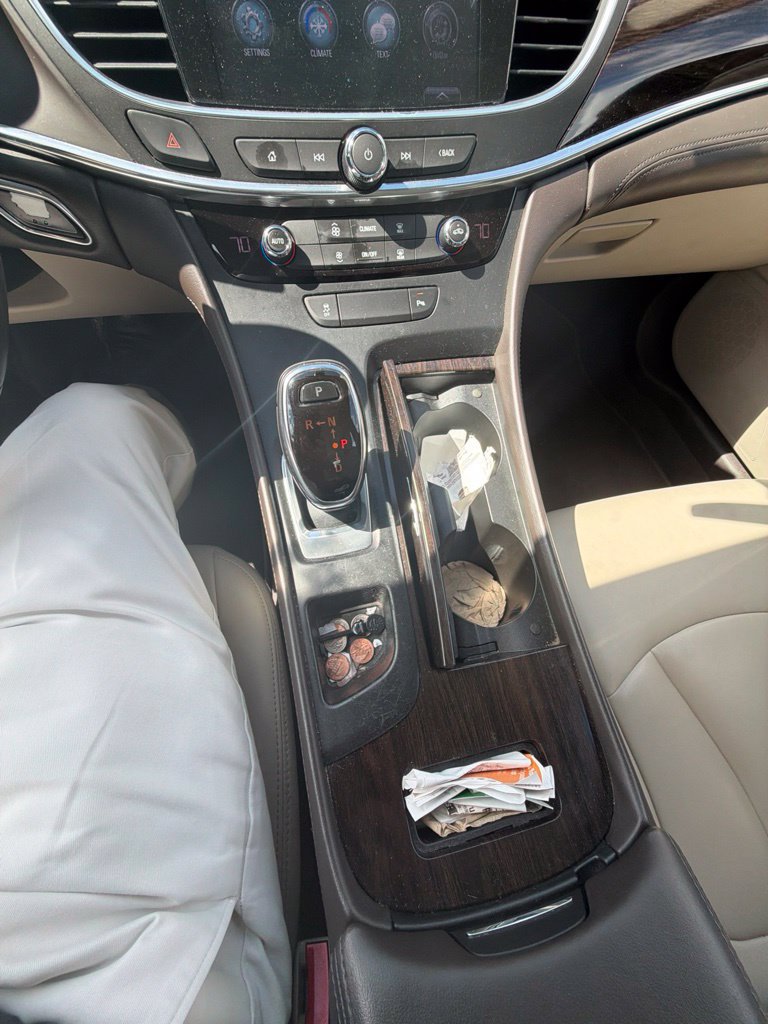Used 2017 Buick LaCrosse Preferred FWD image 6