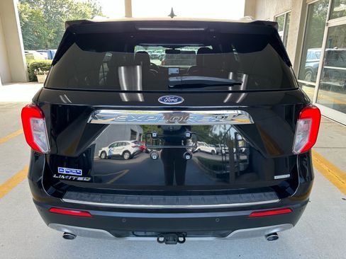 Used 2020 Ford Explorer Limited w/ Class III Trailer Tow Package RWD image 12
