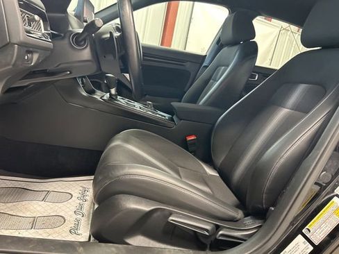 Certified 2024 Honda Civic Sport image 12