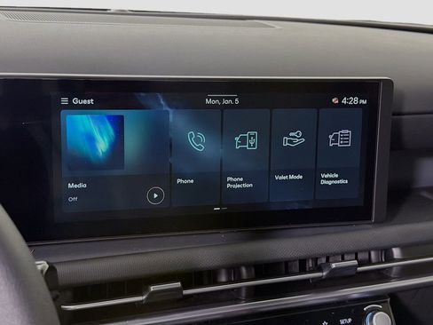 Used 2025 Hyundai Santa Cruz SEL FWD image 16