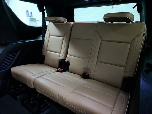 Used 2021 Chevrolet Tahoe Premier image 25